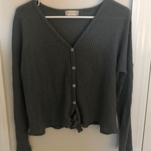 Olive Green button up top💚